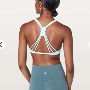 Lululemon Love Knot Bra EUC like new size 8